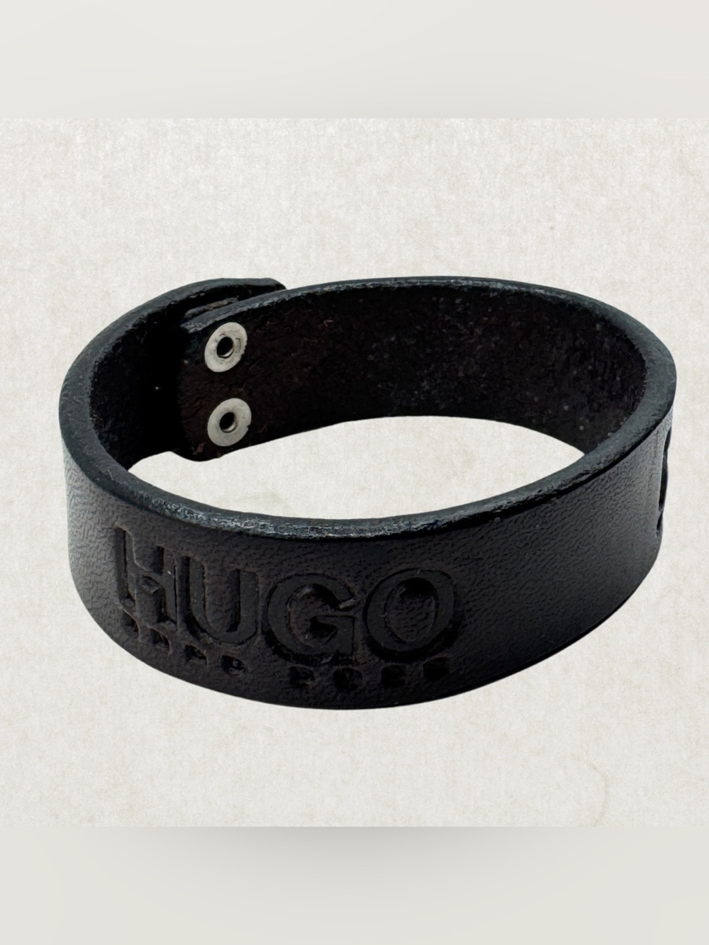 Vintage HUGO BOSS Genuine Leather Bracelet – Black Men’s Designer Wristband 8.5”